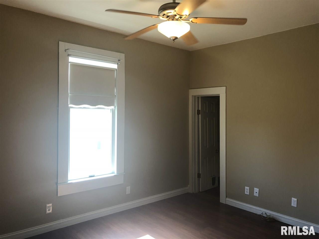 432 West Chestnut Street Canton, IL 61520 - Photo 16 of 26 Gallery Image 16