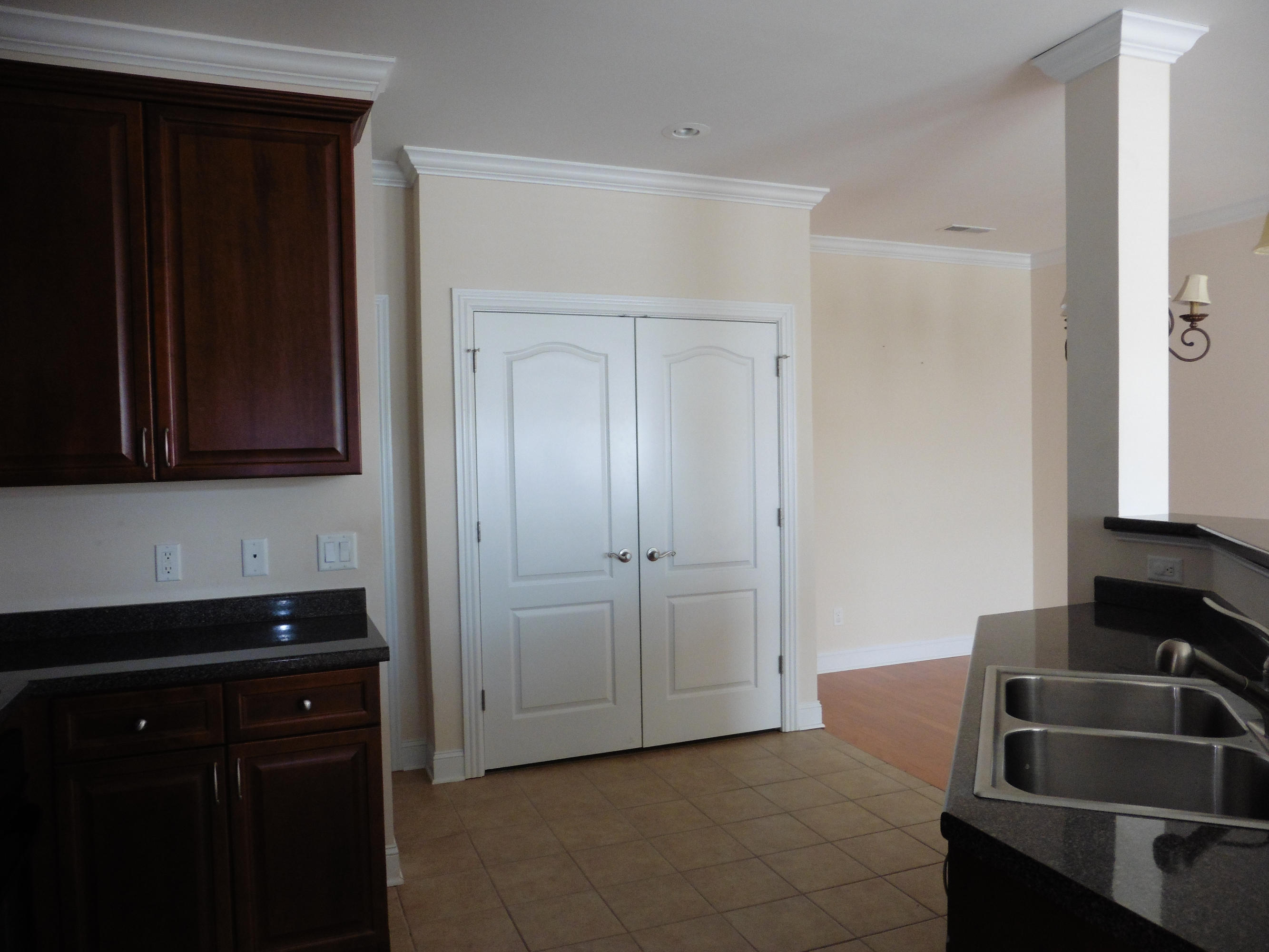 311 Renaissance Court Chattanooga, TN 37419 - Photo 7 of 16 P1000226