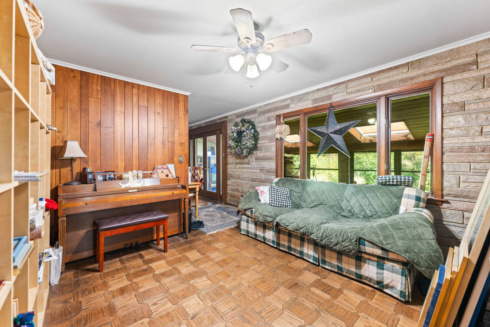 4104 Alden Road Woodstock, IL 60098 - Photo 14 of 48