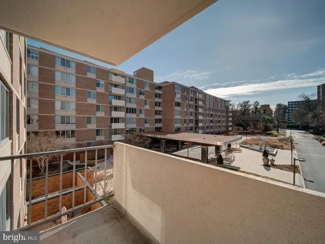 $317,000 | 2939 Van Ness Street Northwest, Unit 807, Washington, DC 20008