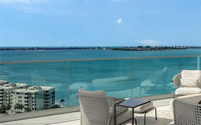 $7,250,000 | 401 Quay, Unit 1501, Sarasota, FL 34236