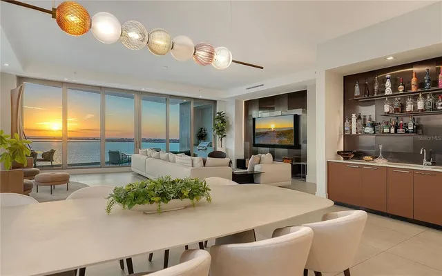 $7,250,000 | 401 Quay, Unit 1501, Sarasota, FL 34236