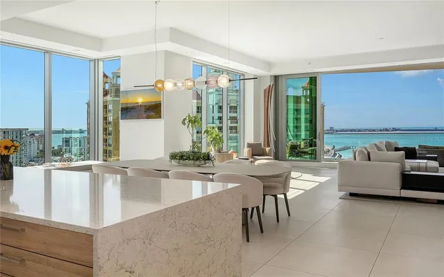 $7,250,000 | 401 Quay, Unit 1501, Sarasota, FL 34236