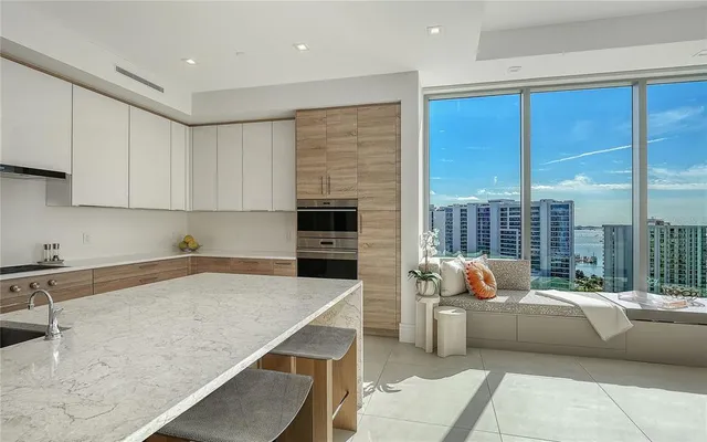 $7,250,000 | 401 Quay, Unit 1501, Sarasota, FL 34236