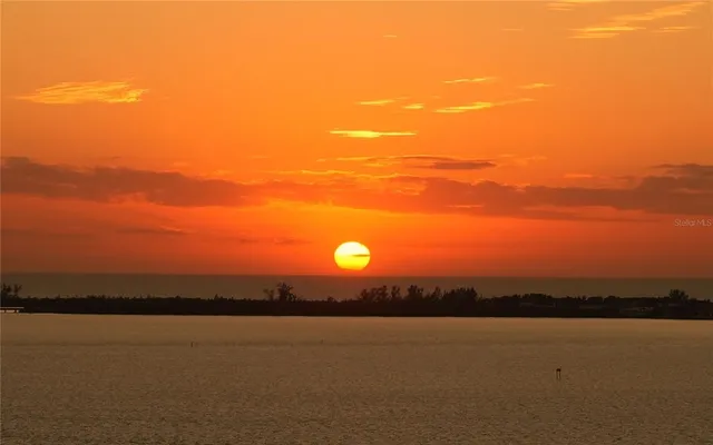 $7,250,000 | 401 Quay, Unit 1501, Sarasota, FL 34236