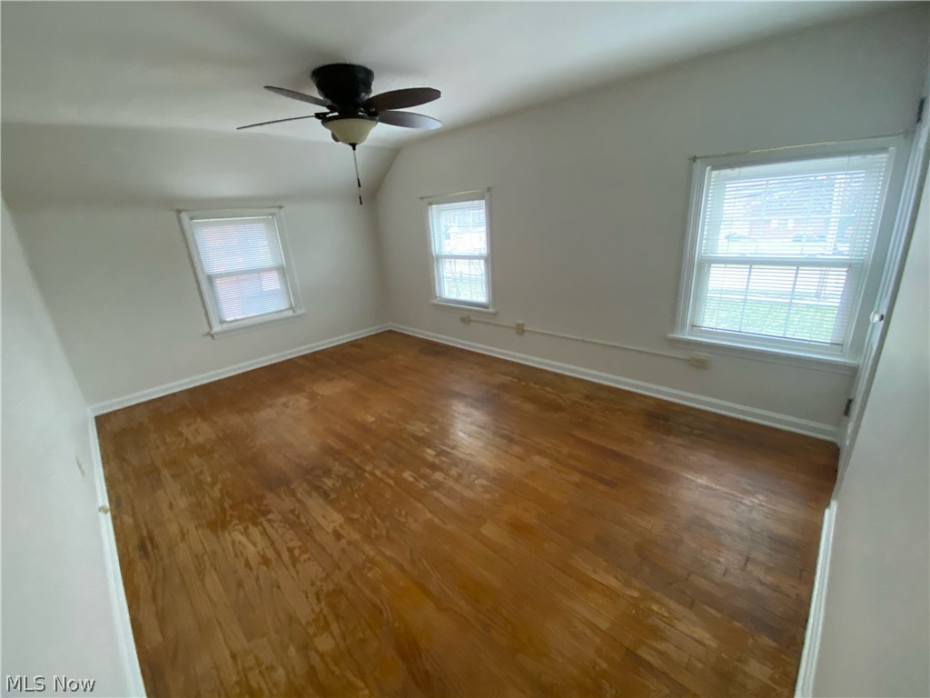 29207 Ridge Road Wickliffe, OH 44092 - Photo 9 of 18 Gallery Image 9