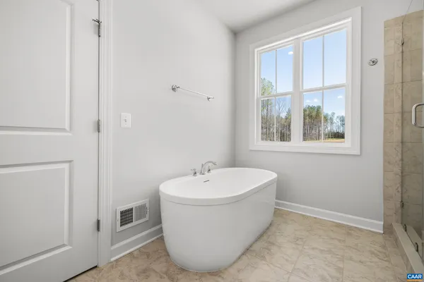 $554,900 | 33 Whisperwood Court, Troy, VA 22974
