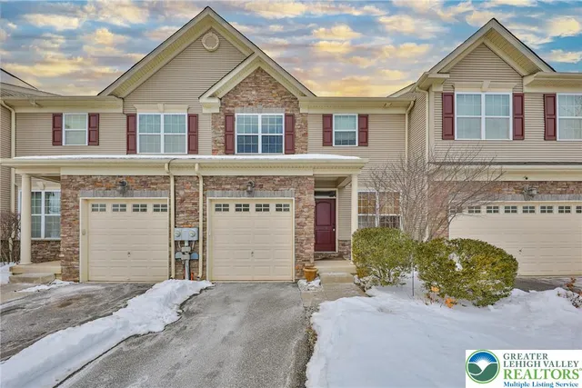 $379,900 | 2529 Gila Drive, Easton, PA 18040