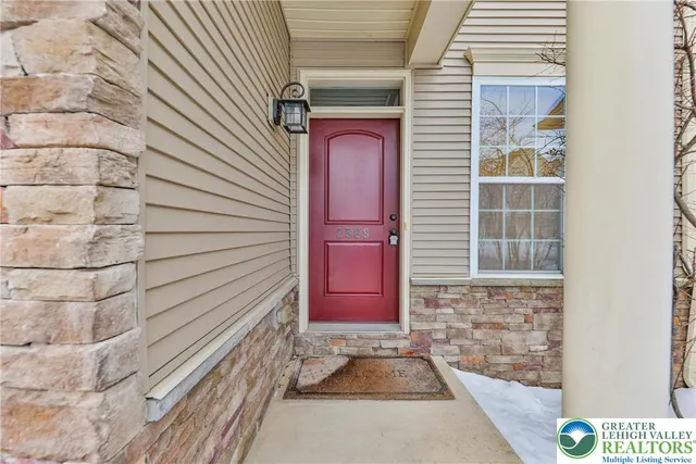 $379,900 | 2529 Gila Drive, Easton, PA 18040