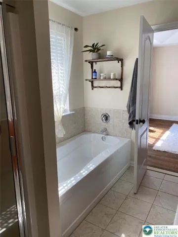 $379,900 | 2529 Gila Drive, Easton, PA 18040