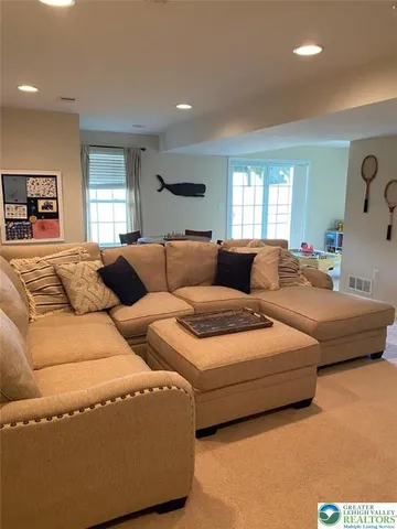 $379,900 | 2529 Gila Drive, Easton, PA 18040