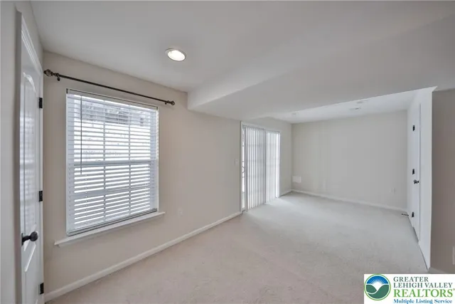 $379,900 | 2529 Gila Drive, Easton, PA 18040