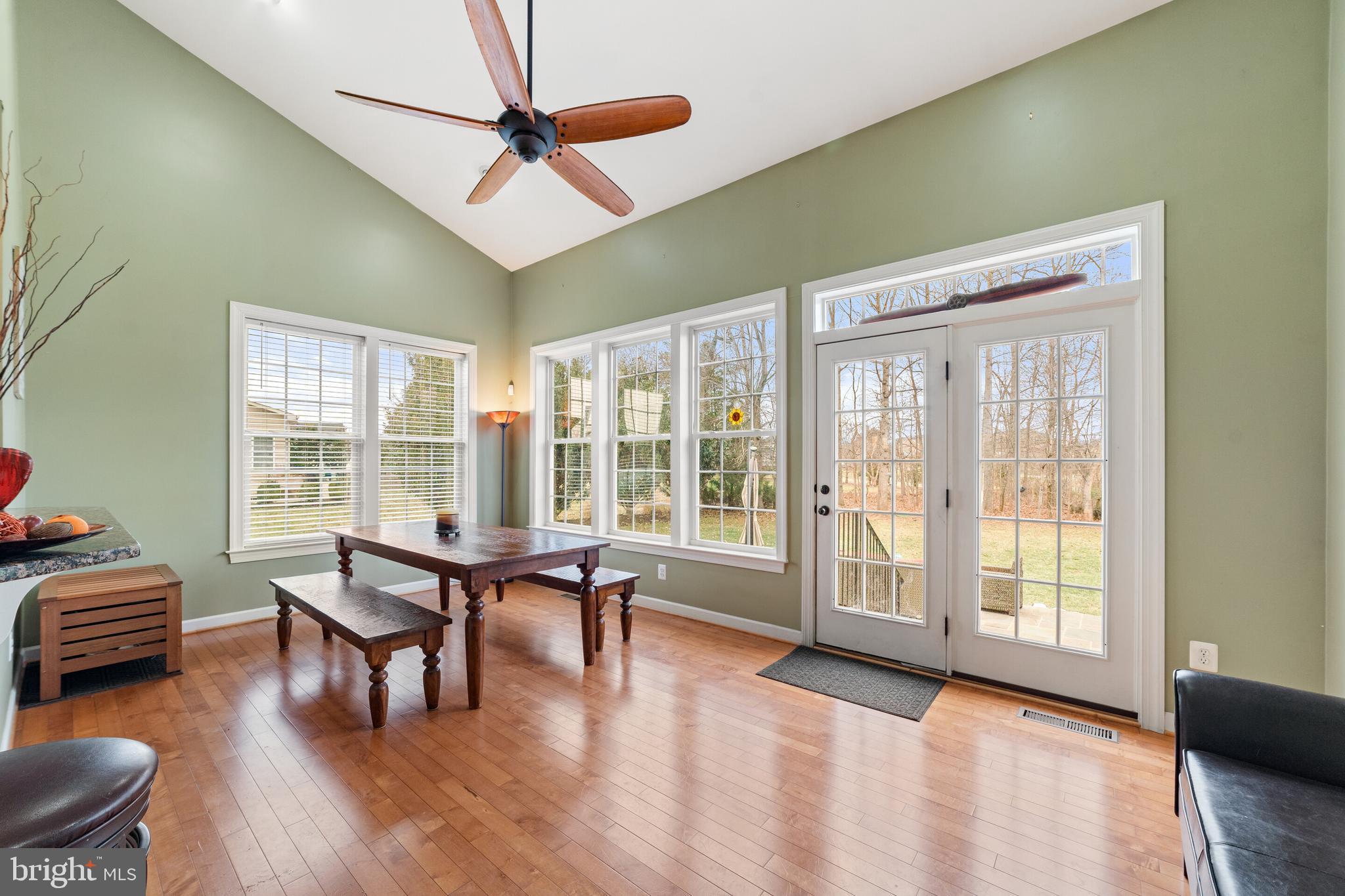 4564 Gates Road Warrenton, VA 20187 - Photo 10 of 39 Sunroom
