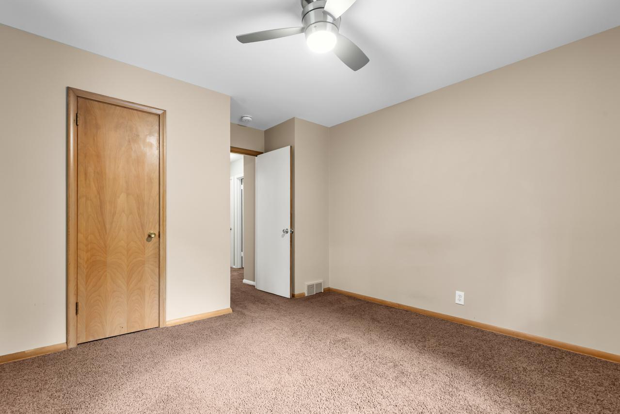 243 Bushaway Road Wayzata, MN 55391 - Photo 31 of 38 Gallery Image 31