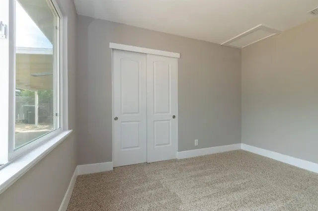 $369,000 | 690 Acacia Avenue, Sacramento, CA 95815