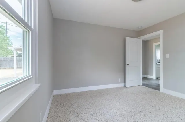 $369,000 | 690 Acacia Avenue, Sacramento, CA 95815