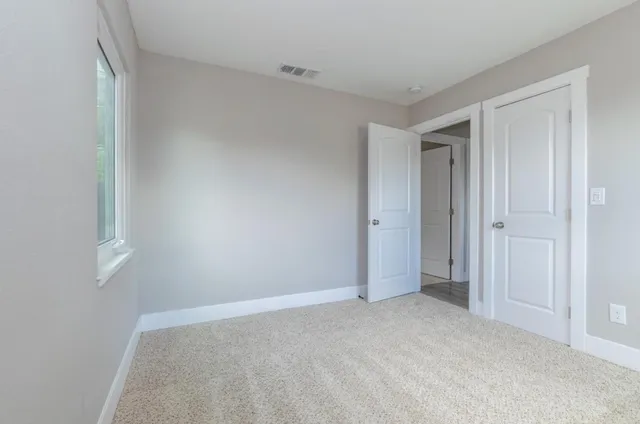 $369,000 | 690 Acacia Avenue, Sacramento, CA 95815