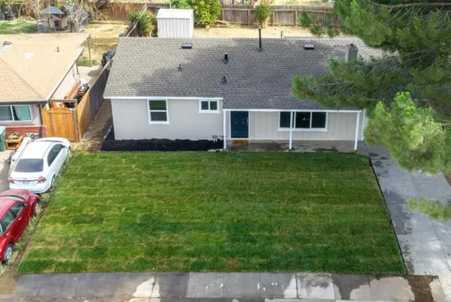 $369,000 | 690 Acacia Avenue, Sacramento, CA 95815