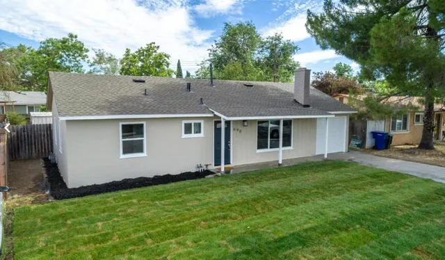 $369,000 | 690 Acacia Avenue, Sacramento, CA 95815