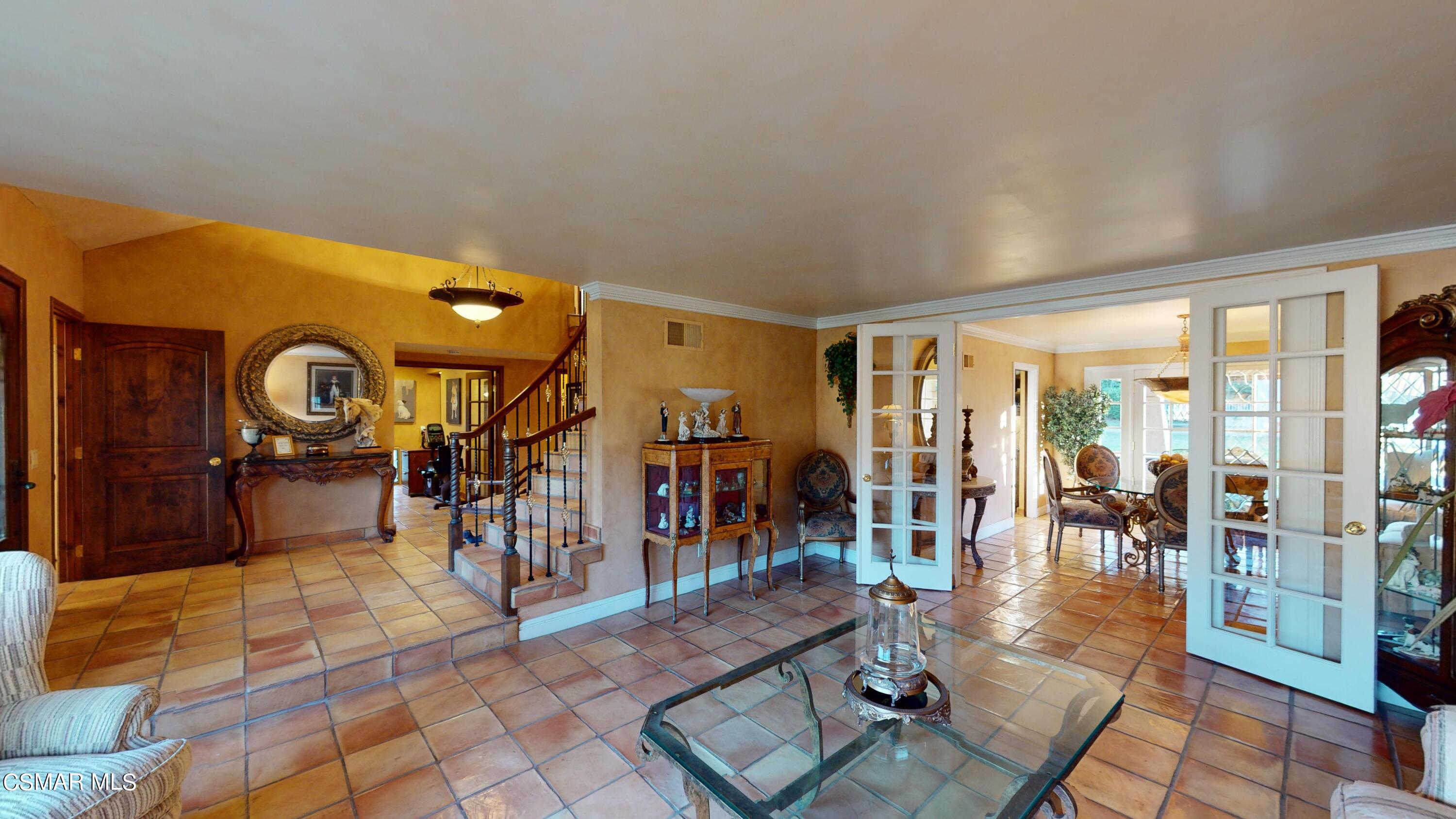 323 Valley Gate Road Simi Valley, CA 93065 - Photo 19 of 58 323-Valley-Gate-Rd-08042024_131855