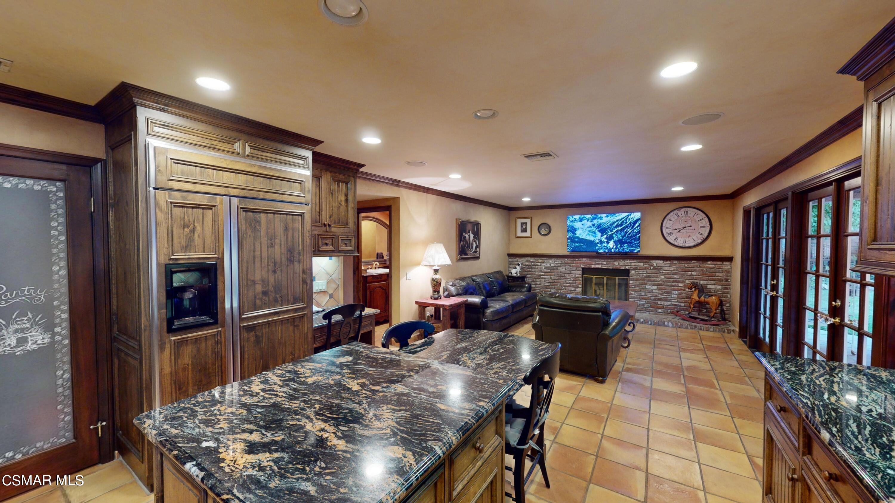 323 Valley Gate Road Simi Valley, CA 93065 - Photo 26 of 58 323-Valley-Gate-Rd-08042024_132217