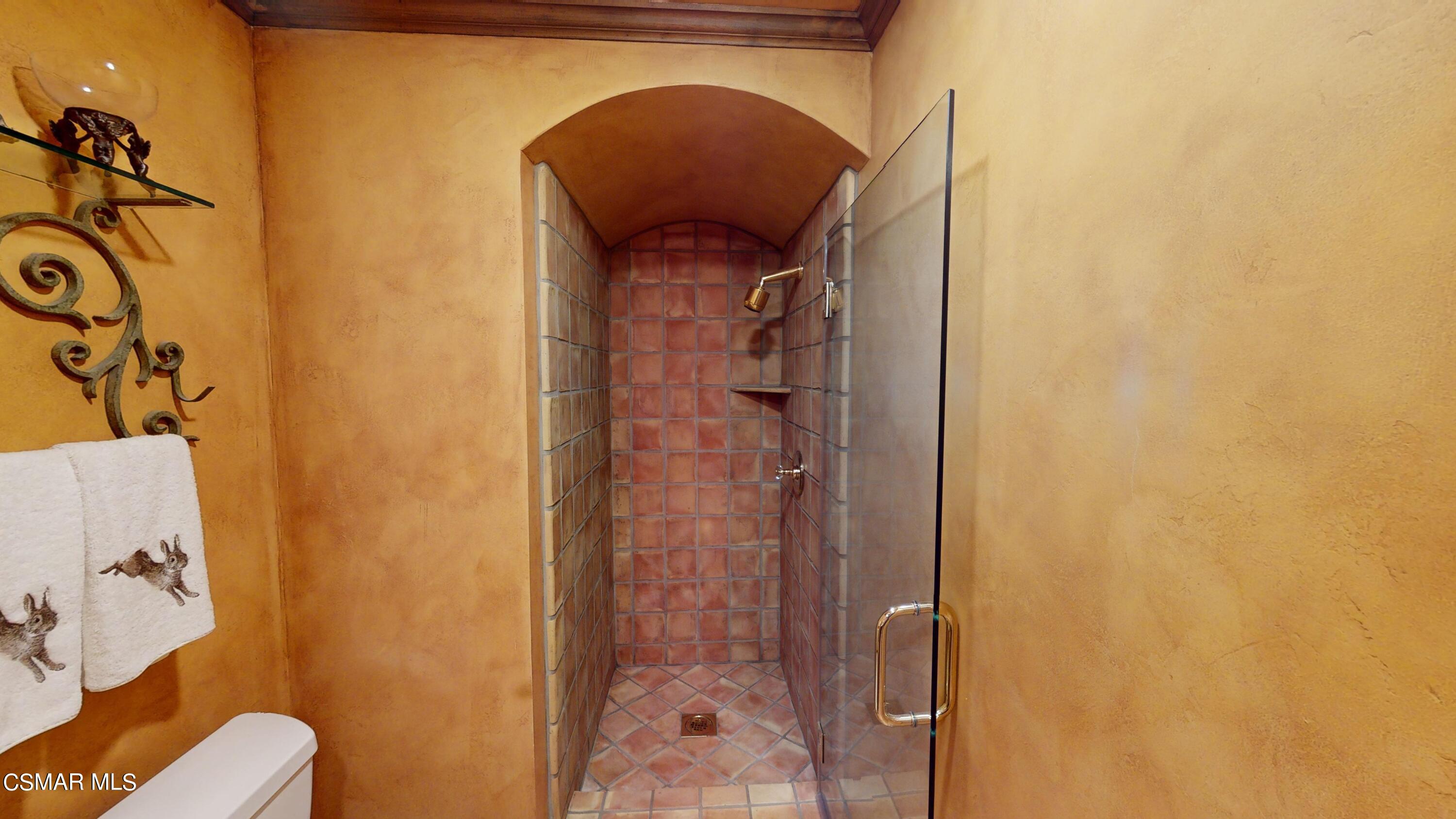 323 Valley Gate Road Simi Valley, CA 93065 - Photo 33 of 58 323-Valley-Gate-Rd-08042024_130526