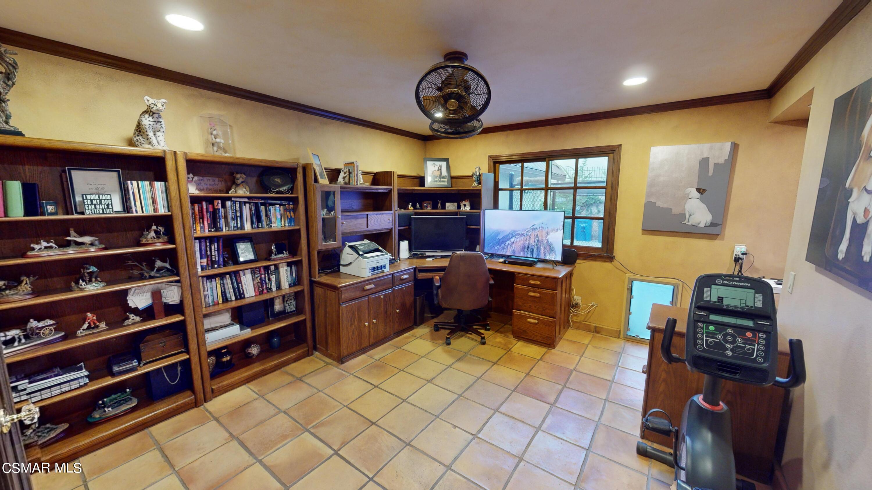 323 Valley Gate Road Simi Valley, CA 93065 - Photo 35 of 58 323-Valley-Gate-Rd-08042024_132614