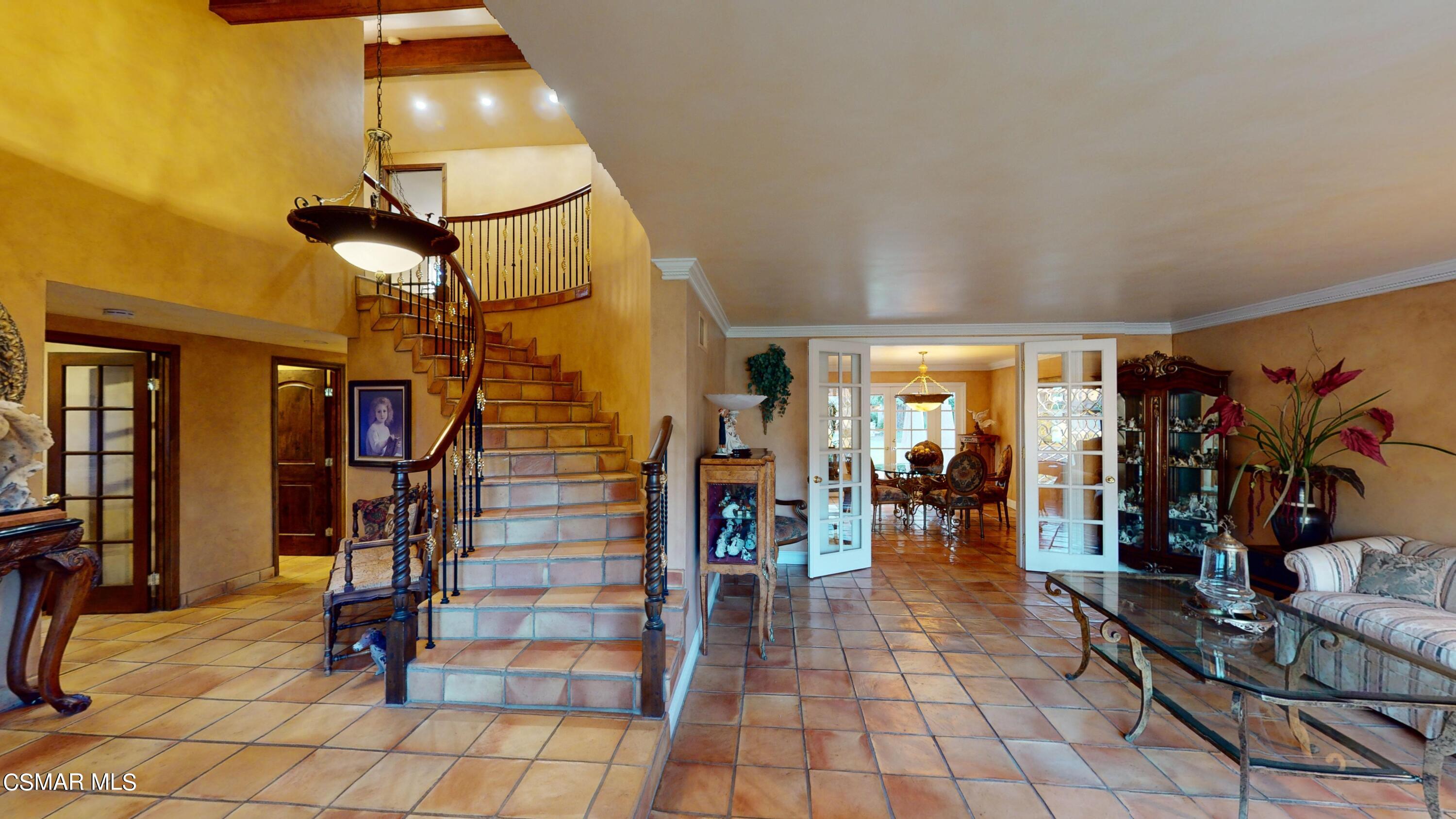 323 Valley Gate Road Simi Valley, CA 93065 - Photo 38 of 58 323-Valley-Gate-Rd-08042024_130303