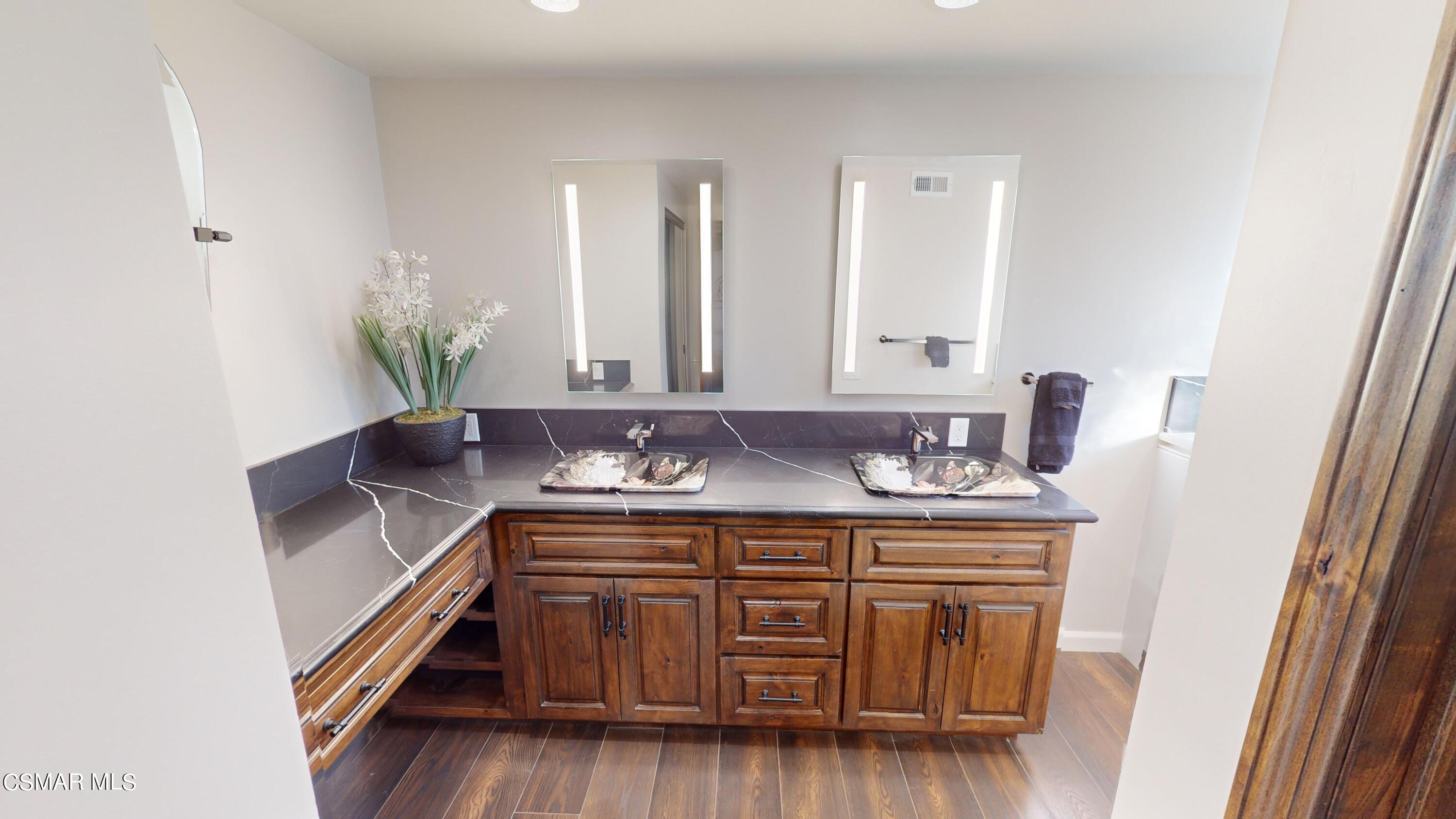 323 Valley Gate Road Simi Valley, CA 93065 - Photo 57 of 58 323-Valley-Gate-Rd-08042024_140023