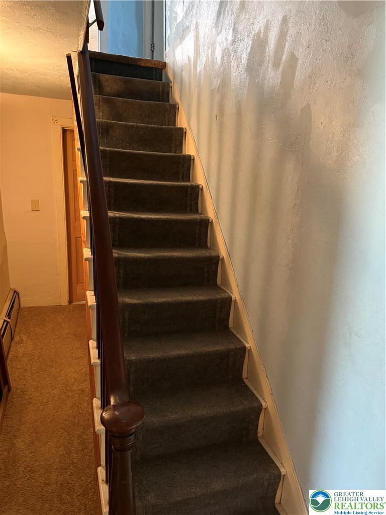 1227 Valley Road Tamaqua, PA 18252 - Photo 17 of 40