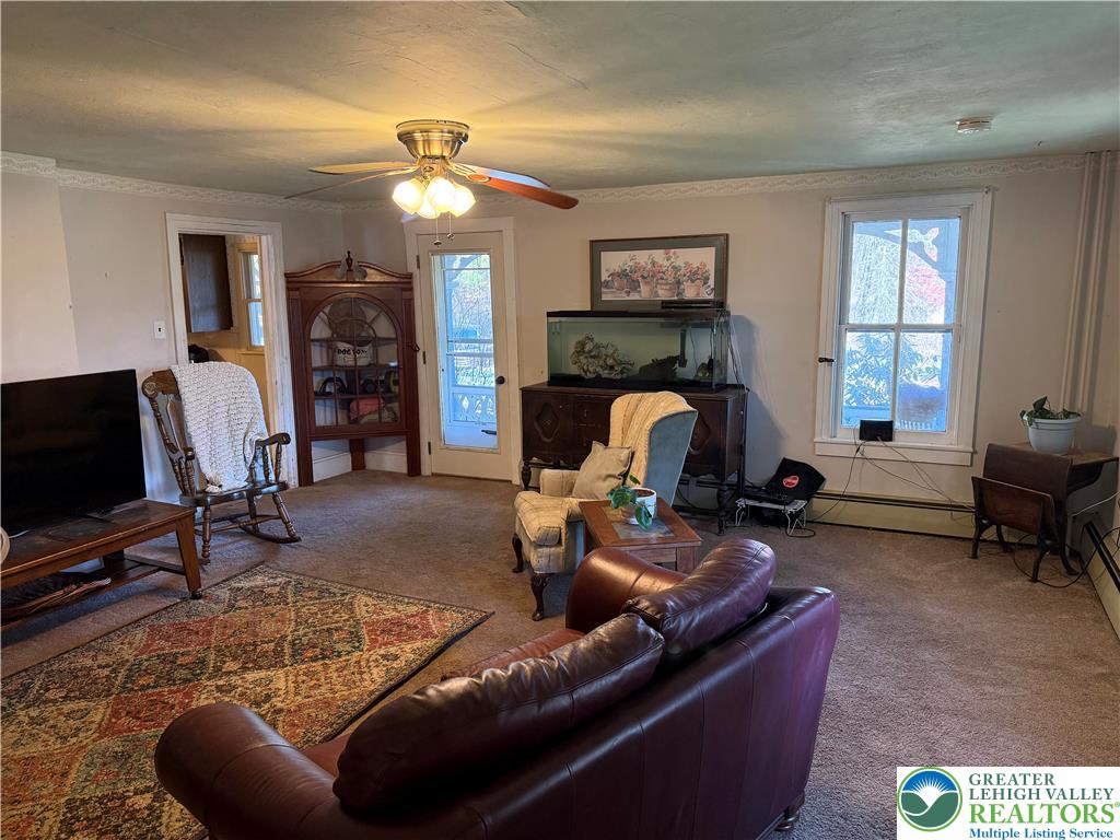 1227 Valley Road Tamaqua, PA 18252 - Photo 8 of 40