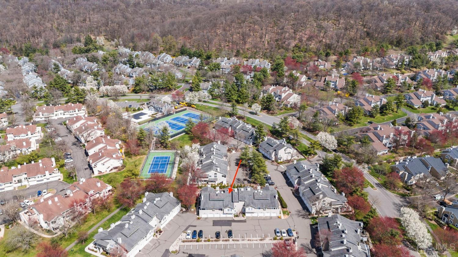 17 Bentley Court Bedminster, NJ 07921 - Photo 38 of 44 a view of city and mountain view