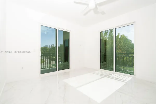 $2,600,000 | 900 Southwest 24th Road, Miami, FL 33129