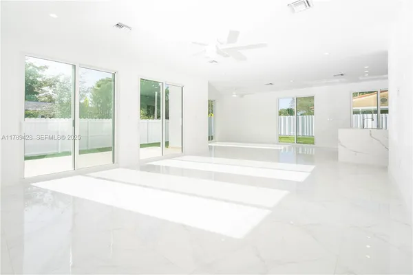 $2,600,000 | 900 Southwest 24th Road, Miami, FL 33129