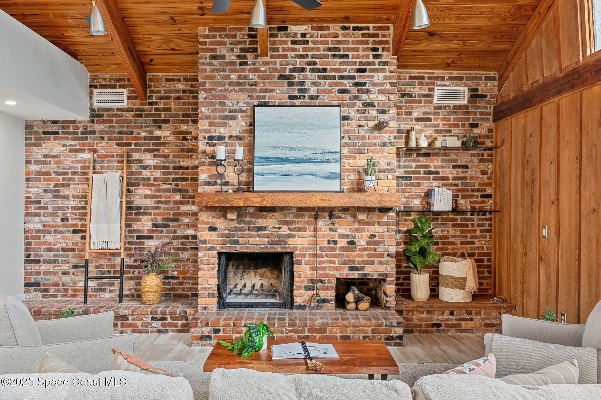 2187 Turtle Mound Road Melbourne, FL 32934 - Photo 4 of 77 2187 Turtle Mound Rd (24)