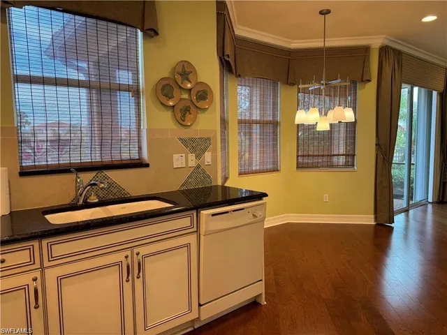 $2,800 | 10305 Longleaf Pine Court, Fort Myers, FL 33913