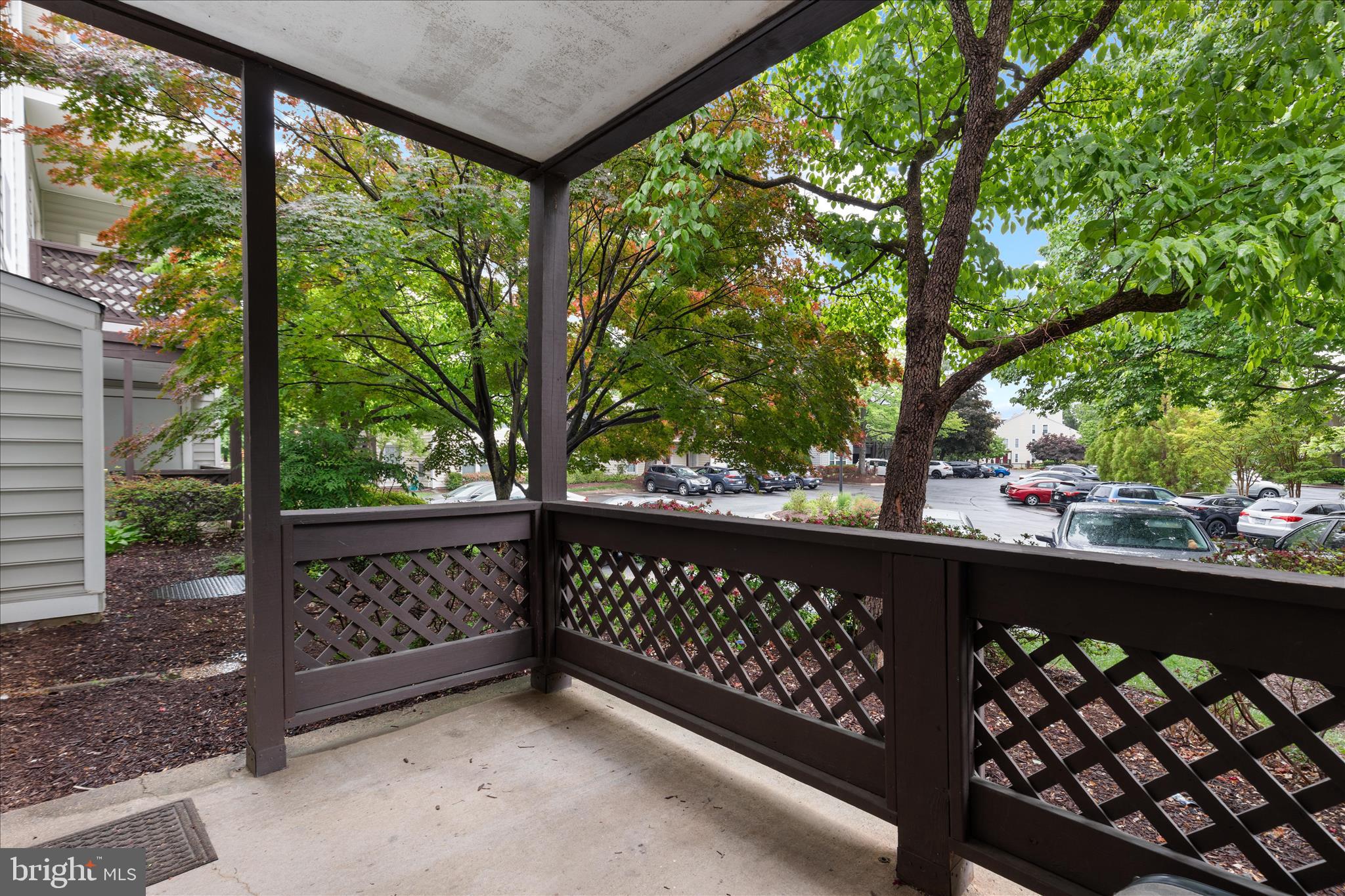 10110 Oakton Terrace Road, Unit 10110 Oakton, VA 22124 - Photo 23 of 27