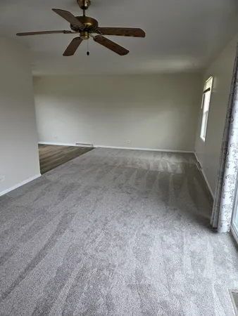 $1,925 | 608 North Washington Avenue, Batavia, IL 60510