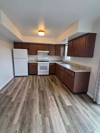 $1,925 | 608 North Washington Avenue, Batavia, IL 60510