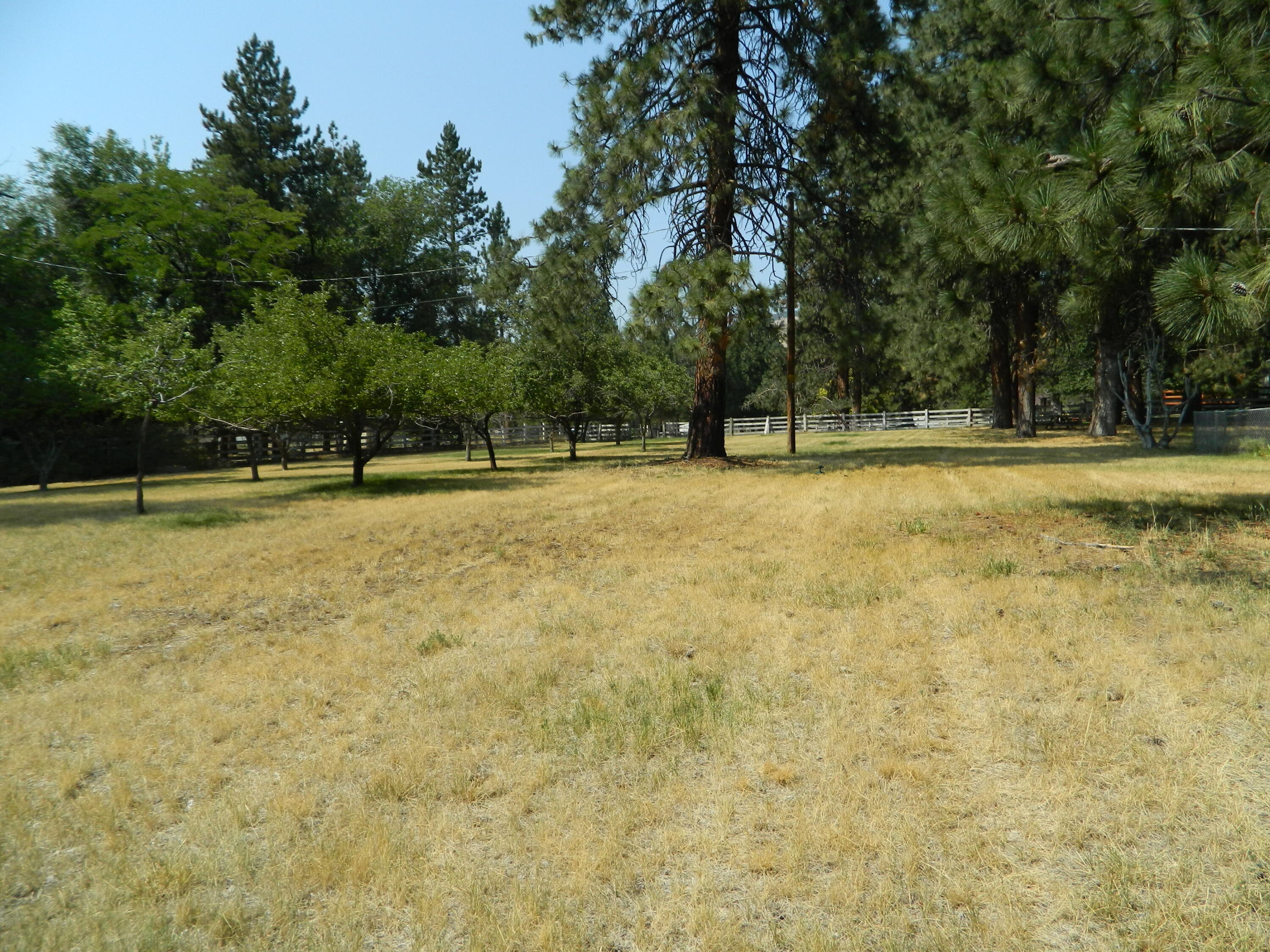 611 Pine Grove Road Klamath Falls, OR 97603 - Photo 23 of 25 DSCN1755