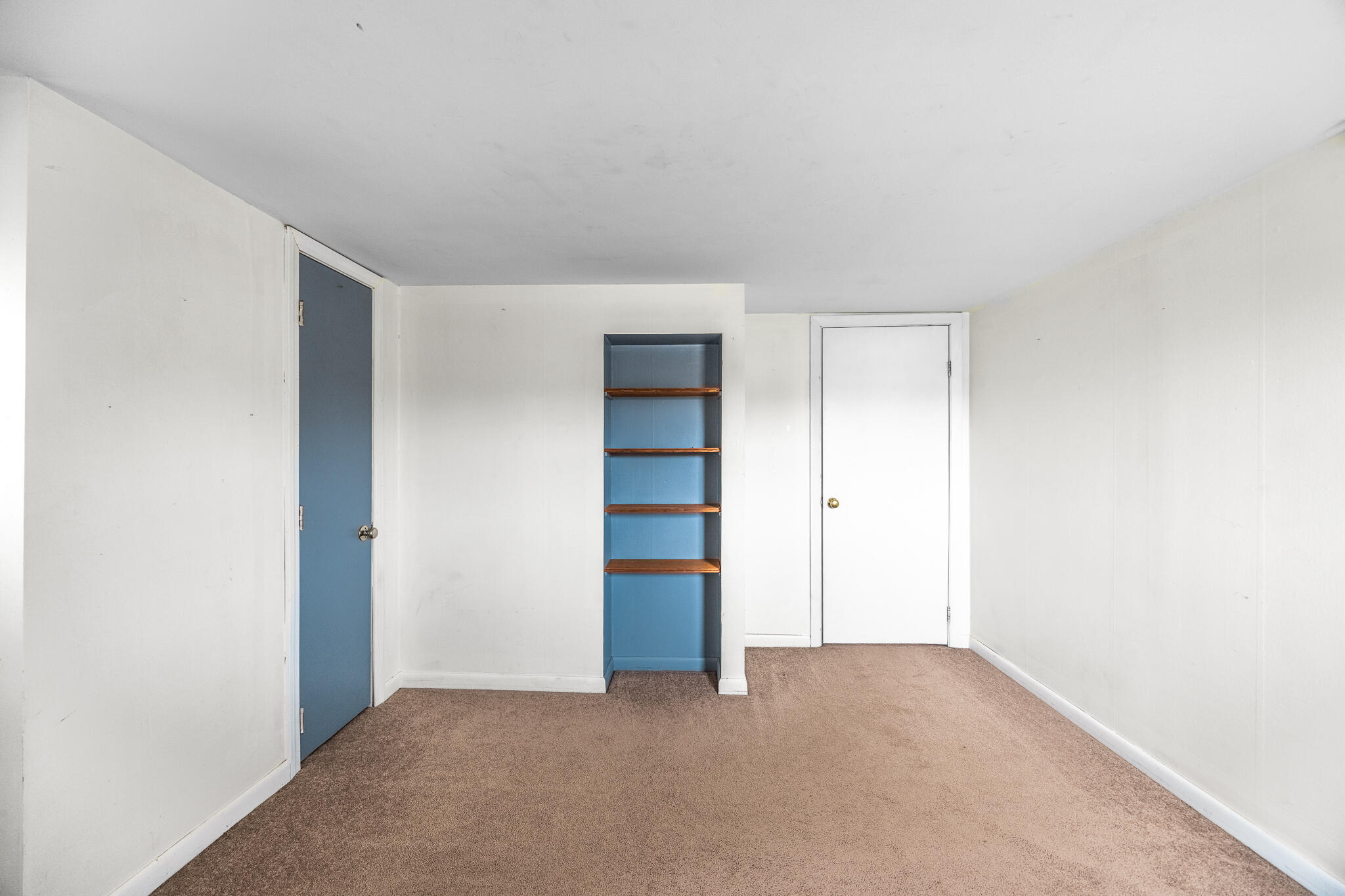 300 Coldbrook Road Hampden, ME 04444 - Photo 11 of 27 Room 1-2
