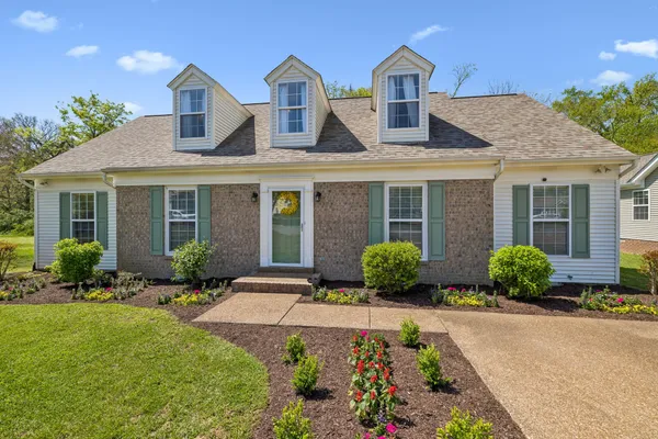 $595,000 | 1321 Branchside Court, Thompson's Station, TN 37179