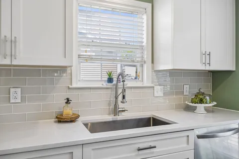 $549,900 | 1321 Branchside Court, Thompson's Station, TN 37179