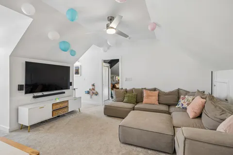 $549,900 | 1321 Branchside Court, Thompson's Station, TN 37179