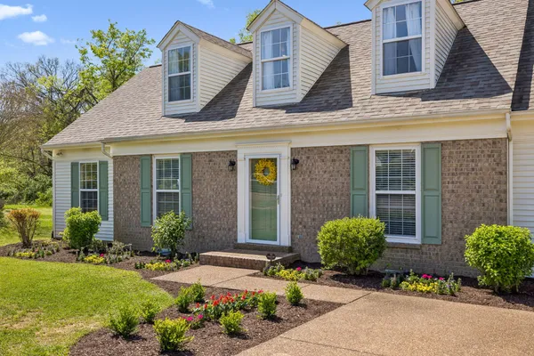 $574,000 | 1321 Branchside Court, Thompson's Station, TN 37179