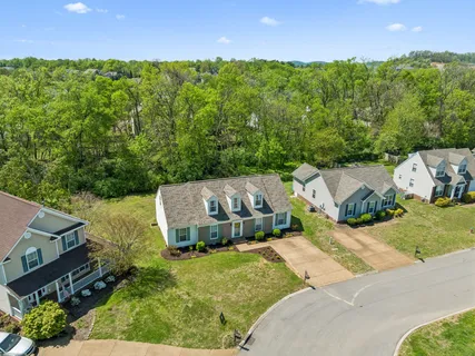 $549,900 | 1321 Branchside Court, Thompson's Station, TN 37179