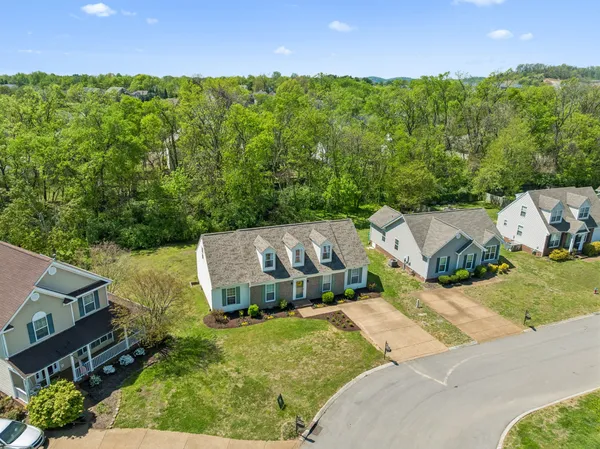 $574,000 | 1321 Branchside Court, Thompson's Station, TN 37179