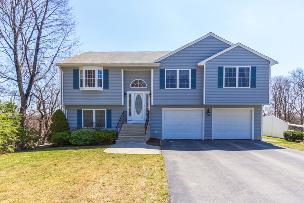 12 Murray Hill Road Framingham, MA 01701 - Photo 1 of 23 Gallery Image 1