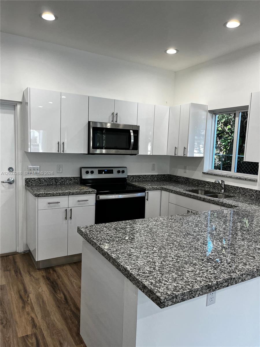 37 Northwest 70th Street, Unit A Miami, FL 33150 - Photo 12 of 19 Kitchen
