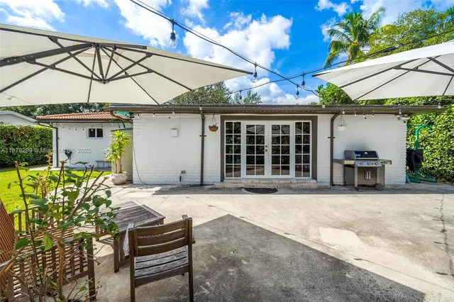 $895,000 | 475 Northwest 88th Terrace, El Portal, FL 33150